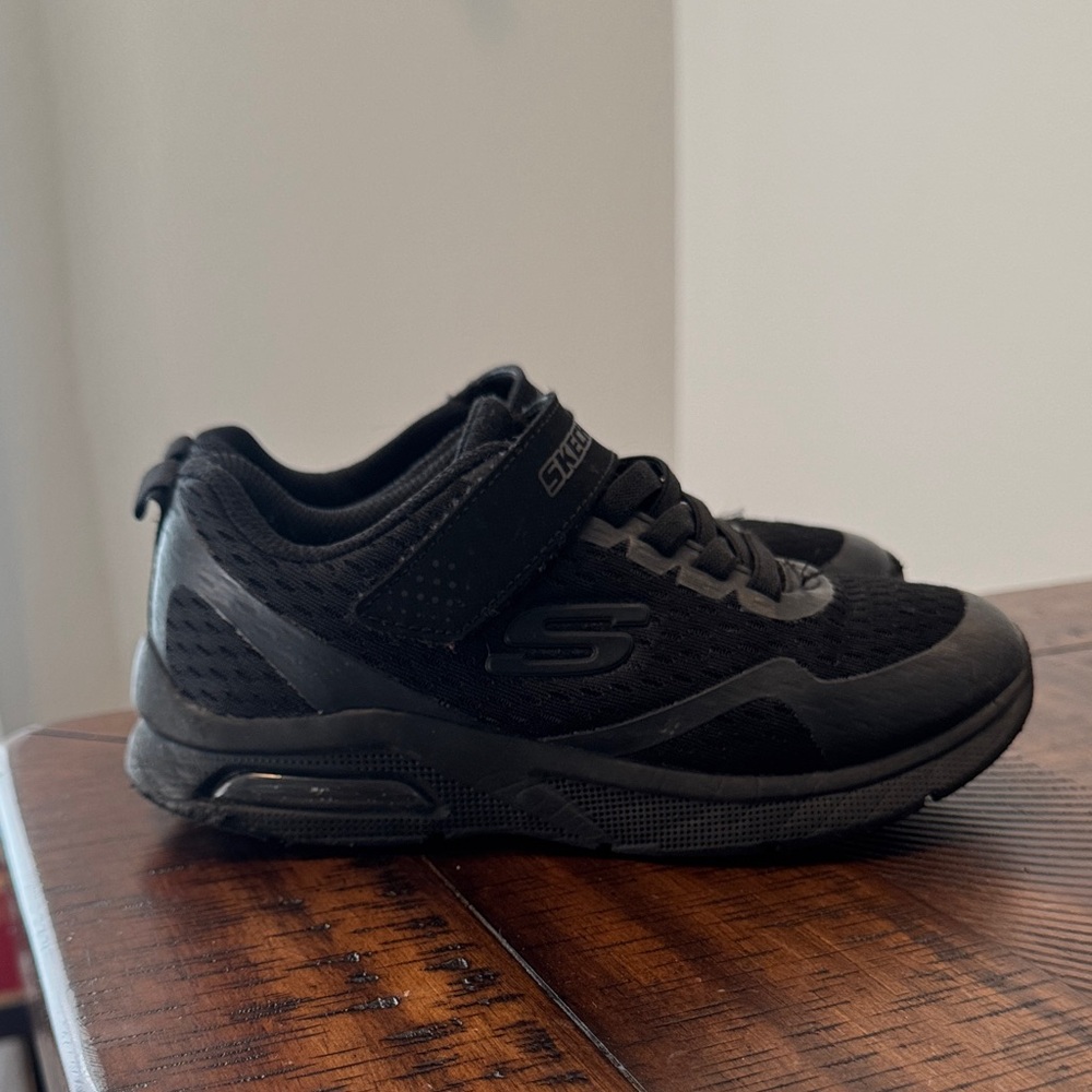 Skechers Kids All-Black Sneakers